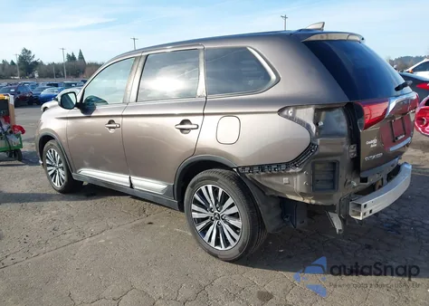 2020 Mitsubishi Outlander Es 2.4 z USA, uszkodzony, nr VIN JA4AD2A38LZ037482